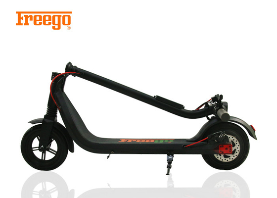 El paseo fácil y lleva las vespas eléctricas del retroceso para la batería de los adolescentes conducida