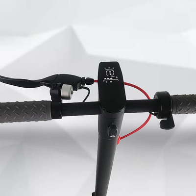 La vespa de la puesta en marcha negra/recargables eléctricos dobla la vespa para arriba motorizada